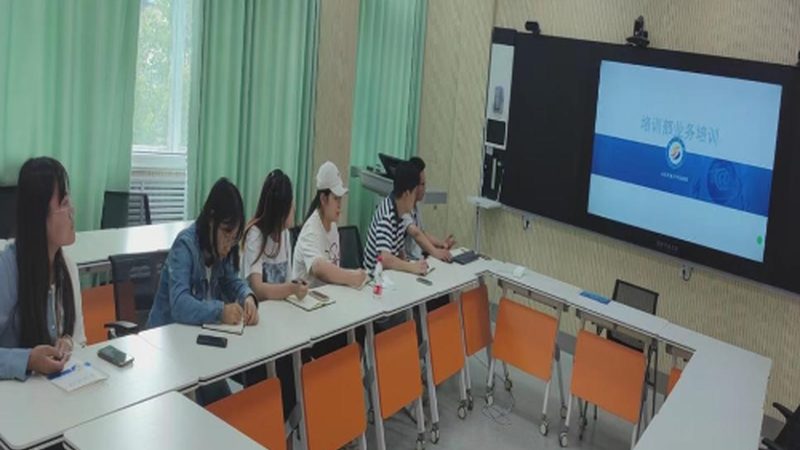 小标题：评估标准的重要性
