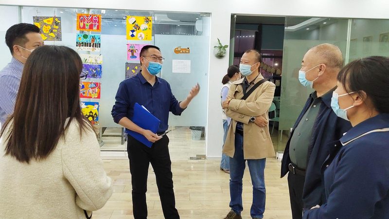 成人高考成绩查询通常有以下几个入口：