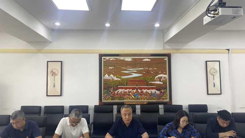 在家自学少儿编程具有以下优势：
